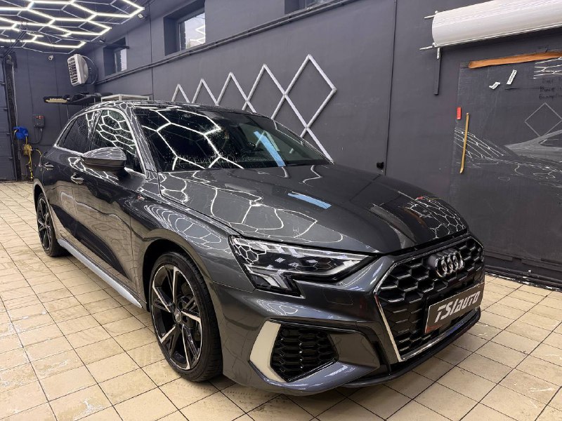 Оклейка пленкой Audi A3 в Ростове-на-Дону
