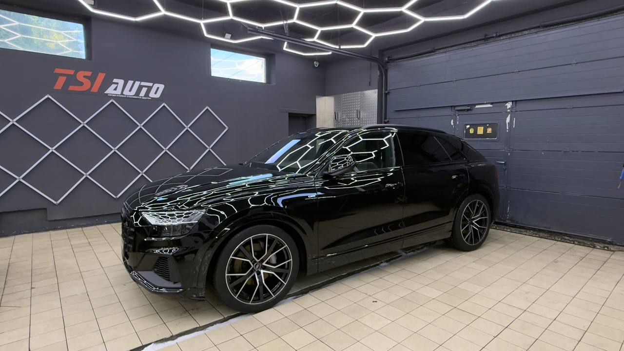 Шумоизоляция Audi Q8 в пакете Элит в Ростове-на-Дону