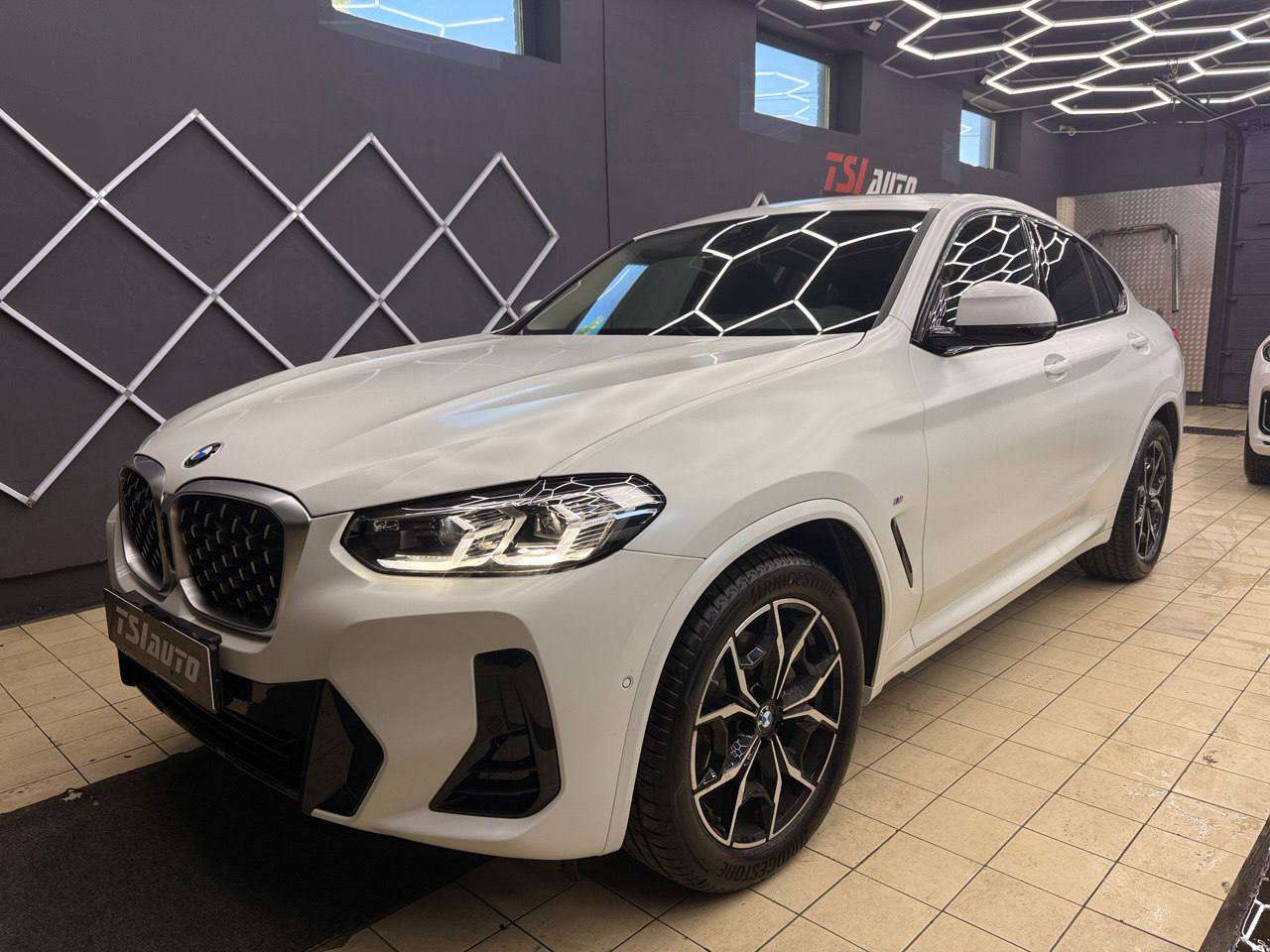 Шумоизоляция BMW X4 в Ростове-на-Дону