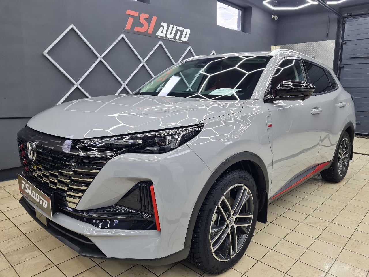 Changan Uni-S оклейка бронепленкой в Ростове-на-Дону