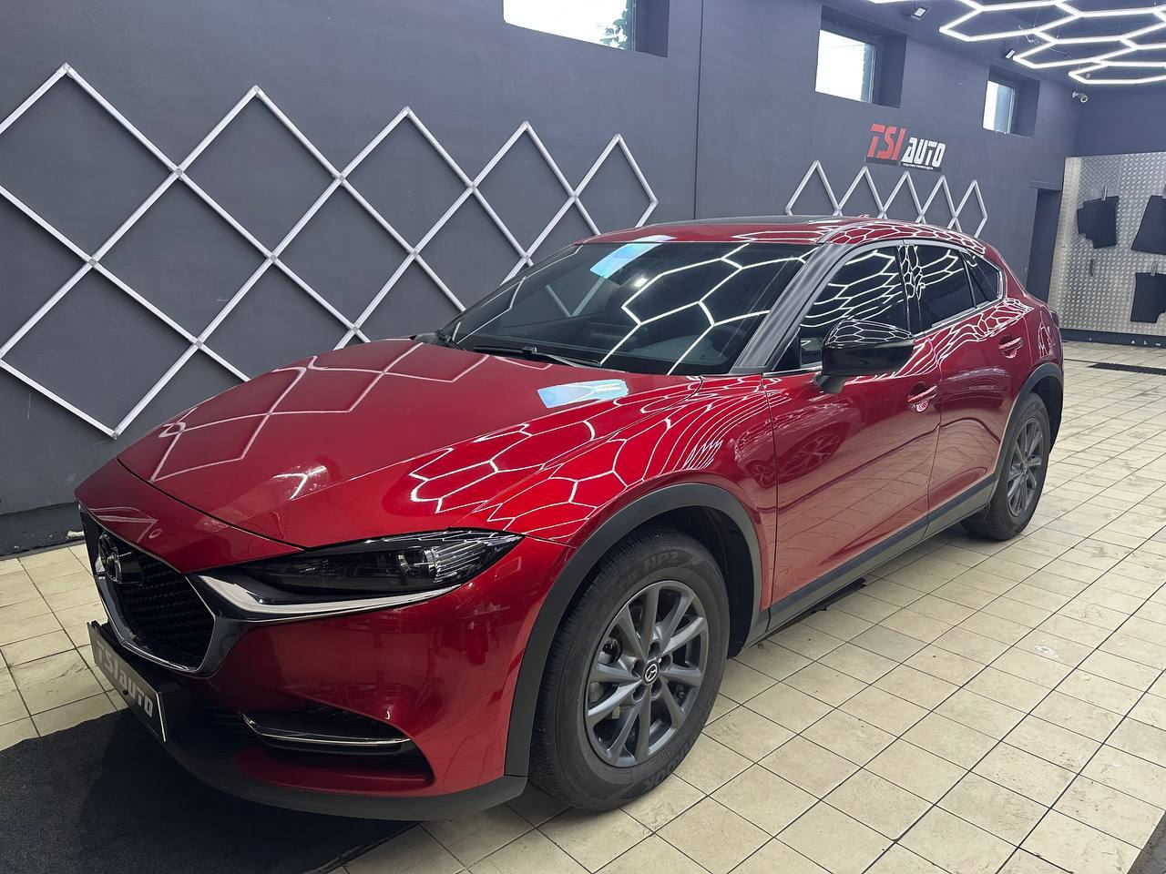 Шумоизоляция Mazda CX-4 в Ростове-на-Дону