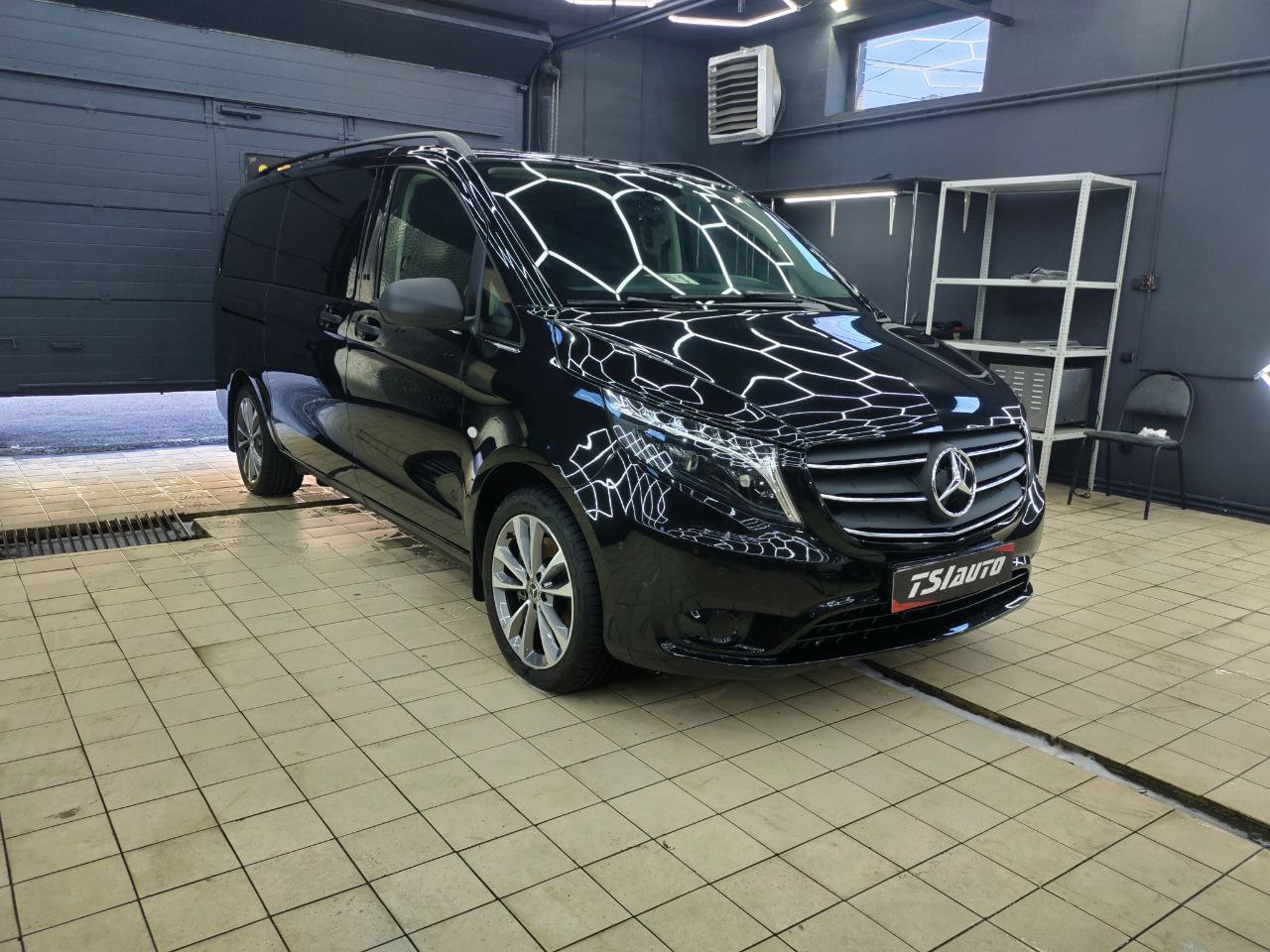 Mercedes Benz V-Class полная шумоизоляция в Ростове-на-Дону