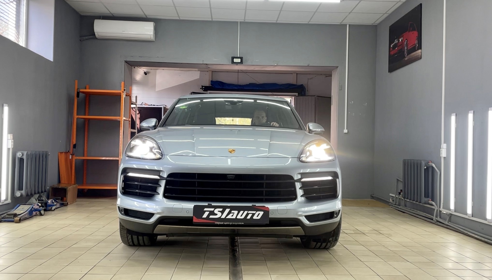 Полная шумоизоляция Porche Cayenne за 1 день всего салона фото