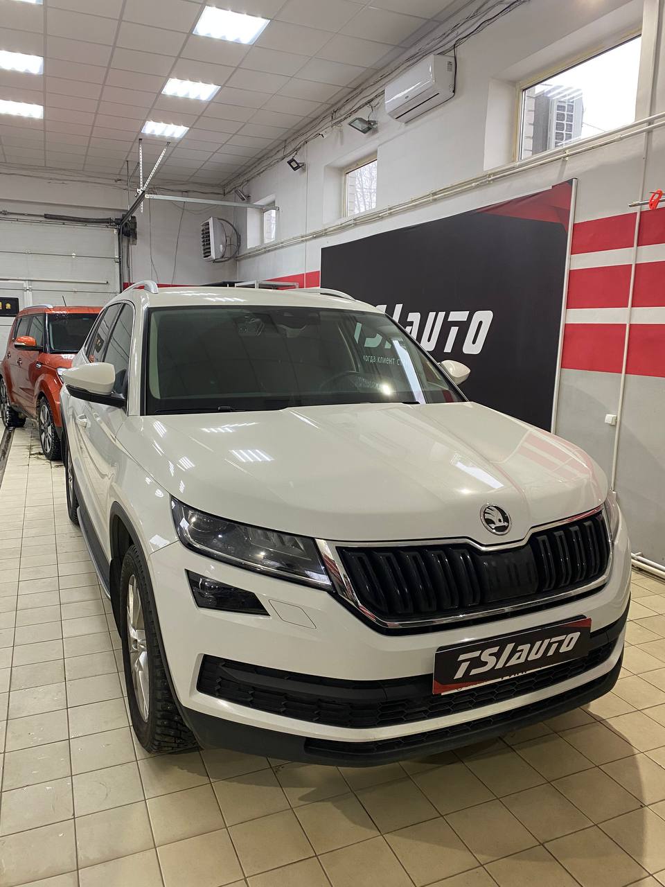 Шумоизоляция Skoda Kodiaq в пакете Элит в Ростове-на-Дону