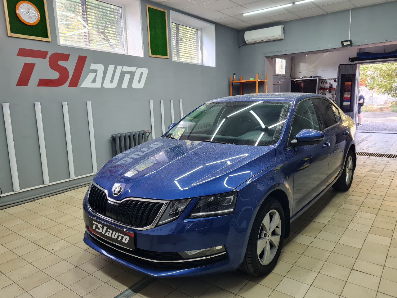 Шумоизоляция Skoda Octavia A7 в Ростове-на-Дону