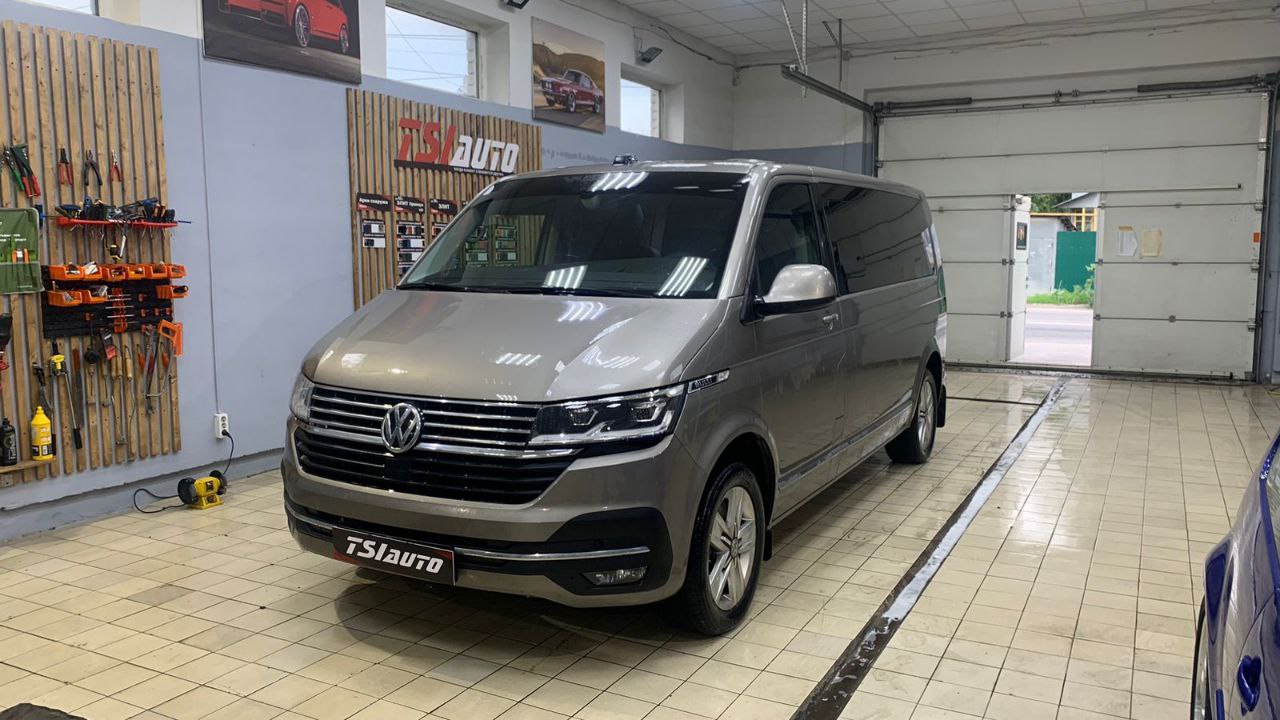 Шумоизоляция Volkswagen Multivan в Ростове-на-Дону