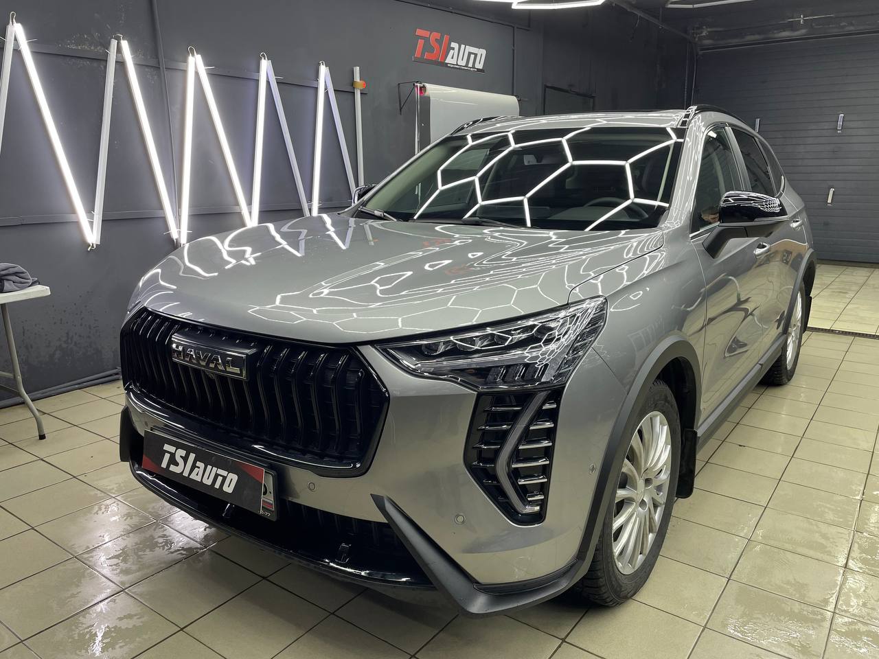 Оклейка пленкой Haval Jolion в Ростове-на-Дону