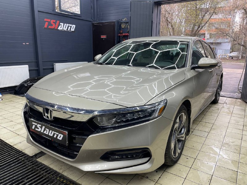 Шумоизоляция Honda Accord 10 в Ростове-на-Дону