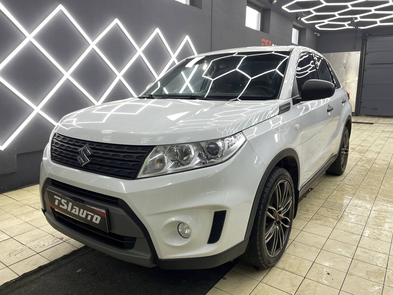 Установка чехлов Suzuki Vitara в Ростове-на-Дону фото и цены