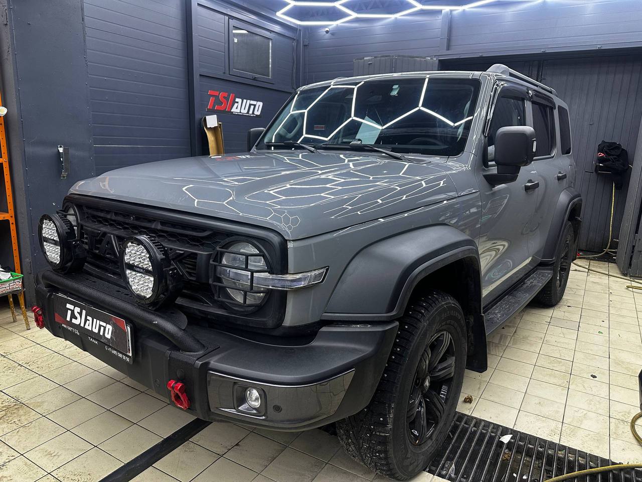 Полная шумоизоляция Танк 300 в Ростове-на-Дону