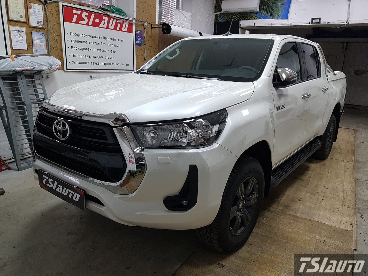 Правильная шумоизоляция Toyota Hilux в Ростове-на-Дону