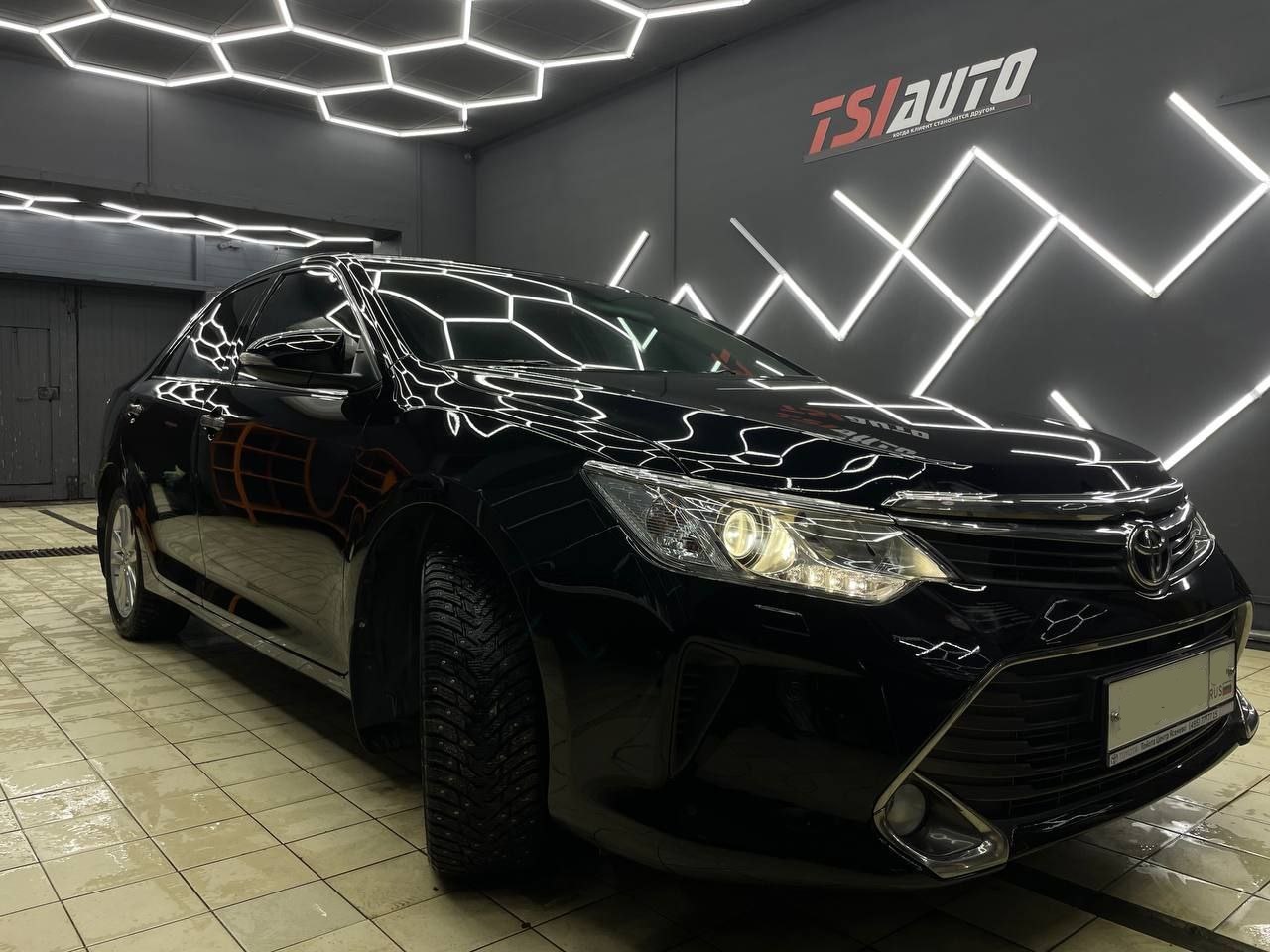 Шумоизоляция арок Toyota Camry V55 в Ростове-на-Дону