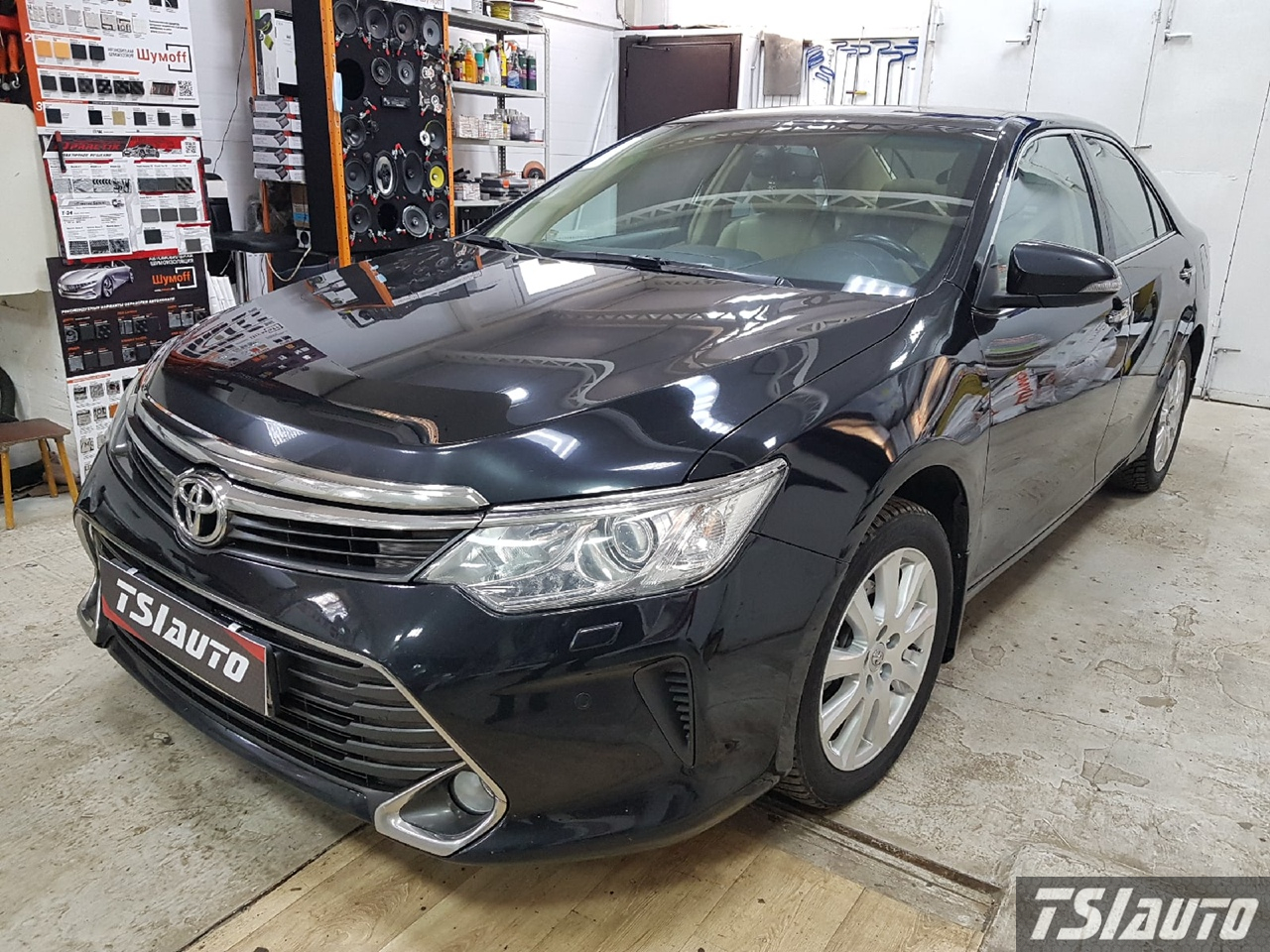 Правильная шумоизоляция Toyota Camry V50 / V55 в Ростове-на-Дону