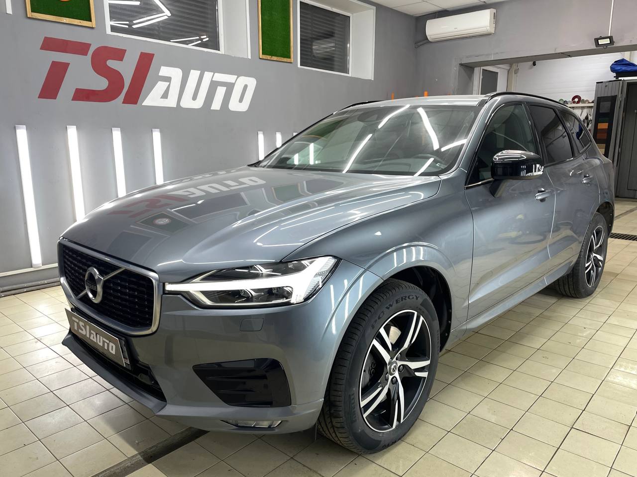 Volvo XC60 шумоизоляция арок в Ростове-на-Дону